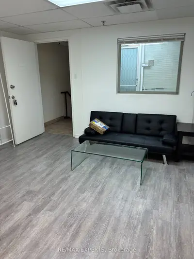 1270 Finch Avenue W Suite 205, Toronto, On M3j 3j7