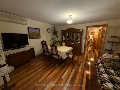 74 Millicent Street, Toronto, On M6h 1w4