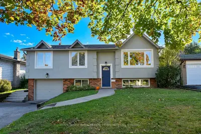 699 Castleguard Crescent, Burlington, On L7n 2w7