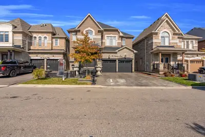 16 Canary Close, Brampton, On L6x 5l1