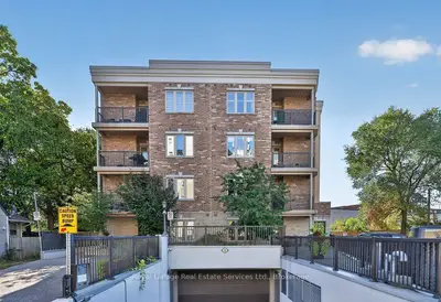 70 Stewart Street 201, Oakville, On L6k 1x5