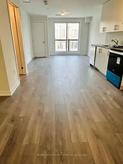 3401 Ridgeway Drive 410, Mississauga, On L5l 0b9