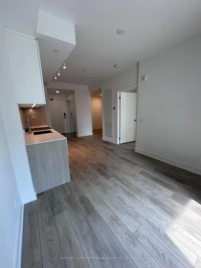 3008 William Cutmore Boulevard 208, Oakville, On L6h 8a4