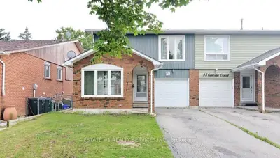 33 Camberley Crescent, Brampton, On L6v 3l3
