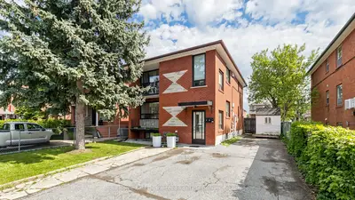 129 Melrose Street, Toronto, On M8y 1b4