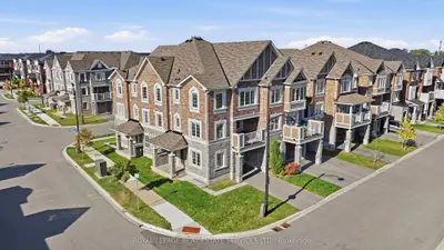 998 Balsam Court, Milton, On L9e 1r5