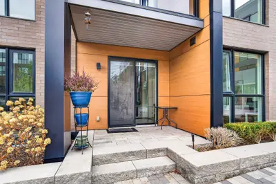 168 Sabina Drive 113, Oakville, On L6w 0w5
