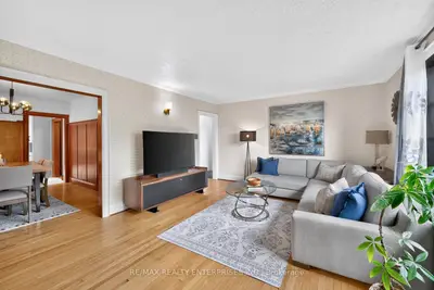 233 Rosemount Avenue, Toronto, On M9n 3c5