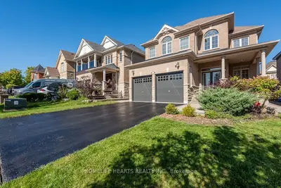 32 Merrittonia Street, Brampton, On L6x 0y9
