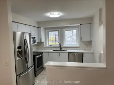 50 Strathaven Drive 7, Mississauga, On L5r 4e7