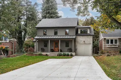 890 Forest Glen Avenue, Burlington, On L7t 2l2