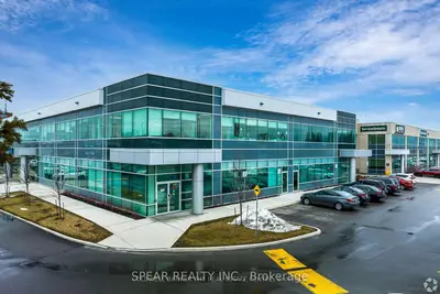 2800 High Point Drive 206, Milton, On L9t 5g9