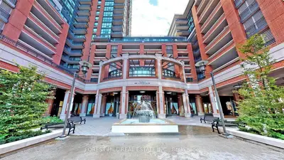 830 Lawrence Avenue W 734, Toronto, On M6a 0a2