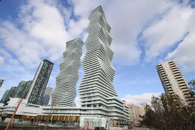 3883 QUARTZ Road, Mississauga, ON L5B 0M4