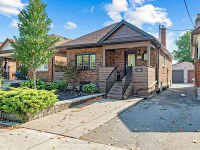 163 Lambton Avenue, Toronto, On M6n 2t1