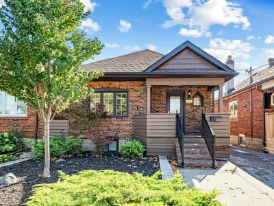 163 Lambton Avenue, Toronto, On M6n 2t1
