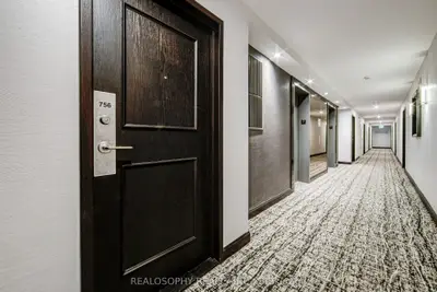 24 Southport Street 756, Toronto, On M6s 4z1