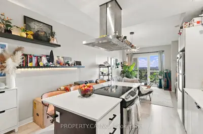 165 Legion Road 2032, Toronto, On M8y 0b3