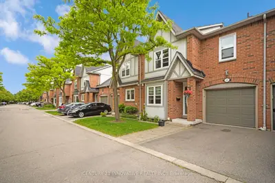 5865 Dalebrook Crescent 31b, Mississauga, On L5m 5x1