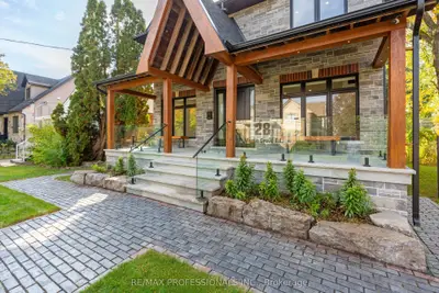 28 Martin Grove Road, Toronto, On M9b 4j9