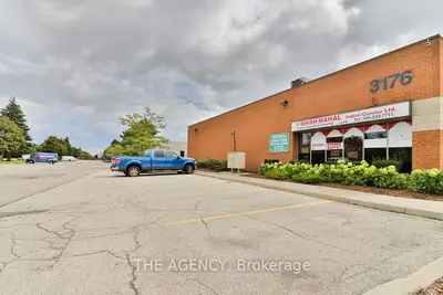 3176 Ridgeway Drive, Mississauga, On L5l 5s7