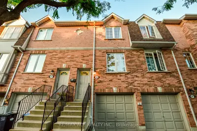 1525 South Parade Court 22, Mississauga, On L5m 6e9