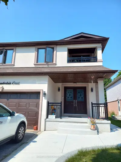 3185 Chamberlain Court, Mississauga, On L5n 3m2