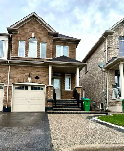 62 Crumlin Crescent Upper, Brampton, On L6x 0y3
