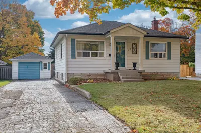 22 Arletta Street, Halton Hills, On L7g 3j3