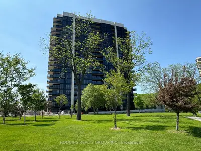 1035 Southdown Road 612, Mississauga, On L5j 0a2