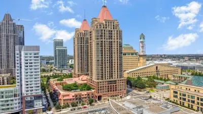 320 City Centre Drive 109, Mississauga, On L5b 4p8