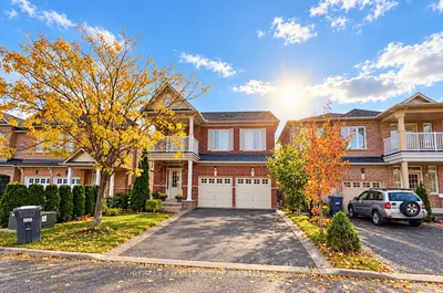 21 Serences Way, Brampton, On L6r 0e9