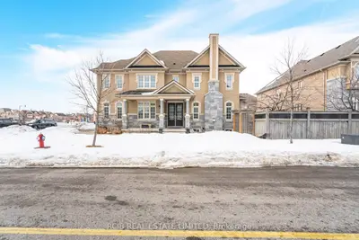2 Villadowns Trail, Brampton, On L6r 3v5