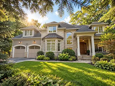 260 Pinetree Way, Mississauga, On L5g 2r2