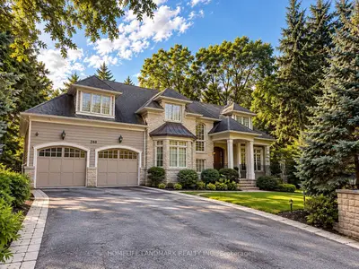 260 Pinetree Way, Mississauga, On L5g 2r2