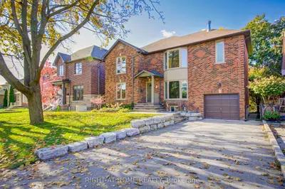 50 Gardenvale Road, Toronto, On M8z 4c3