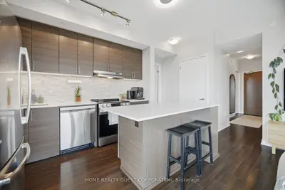 2560 Eglinton Avenue W 2205, Mississauga, On L5m 0y3