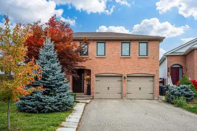 116 Mikado Crescent, Brampton, On L6s 3r7