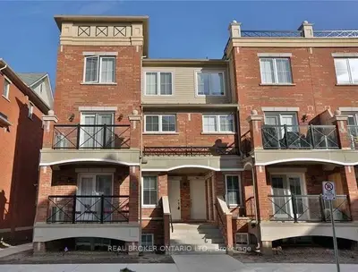 51 Hays Boulevard 37, Oakville, On L6h 0j1