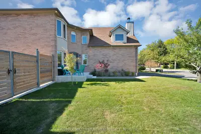 4165 Credit Point Drive, Mississauga, On L5m 3k3