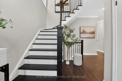 2243 Woodcrest Drive, Oakville, On L6m 4c6