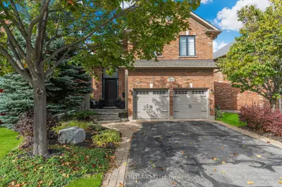 2243 Woodcrest Drive, Oakville, On L6m 4c6