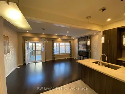 400 Wheat Boom Drive N, Oakville, On L6h 0r4