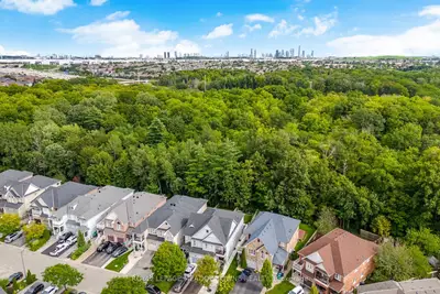 6623 Blackheath Upper Ridge, Mississauga, On L5w 1z7