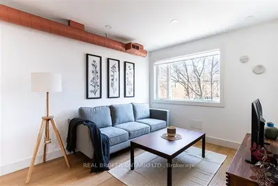 278 Campbell Avenue Upper, Toronto, On M6p 3v6