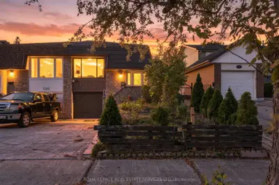 7179 Delmonte Crescent, Mississauga, On L4t 3l4