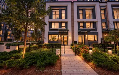 9 Mabelle Avenue Th07, Toronto, On M9a 0e1