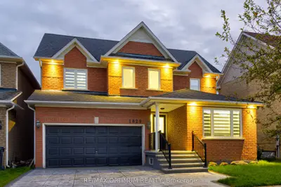 1829 Samuelson Circle, Mississauga, On L5n 7z2