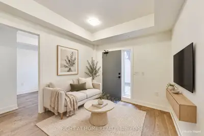 1095 Douglas Mccurdy Drive 156, Mississauga, On L5g 0c6