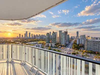 1 Fairview Road E 2309, Mississauga, On L5a 0b4
